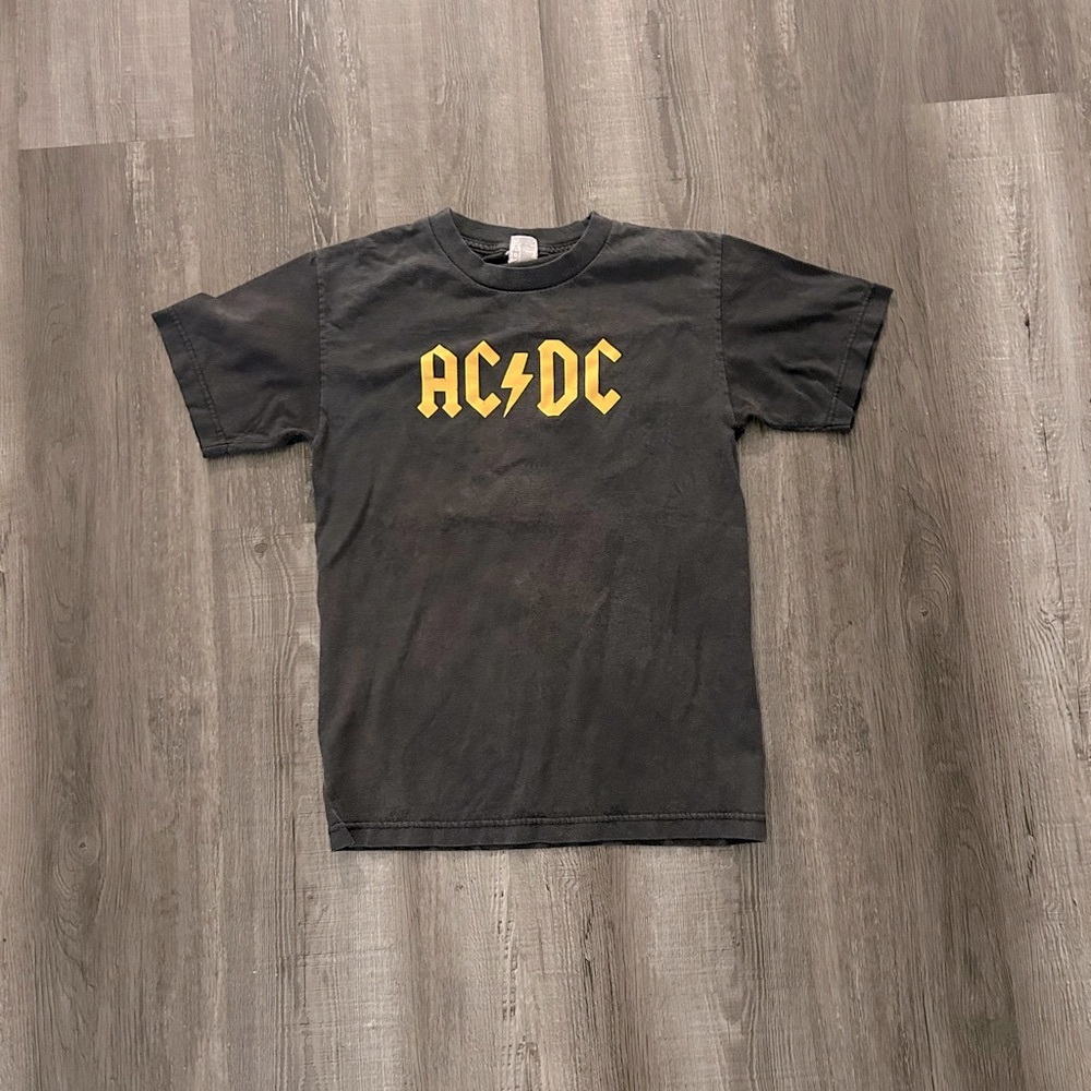 ac/dc graphic tee